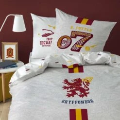 Harry Potter Dekbedovertrek Team Gryffindor - 140 X 200 Cm + 63 X 63 Cm - Katoen 7 Harry Potter Dekbedovertrek Team Gryffindor - 140 X 200 Cm + 63 X 63 Cm - Katoen -Winkel Voor Premium Beddengoed 1000025584 0101