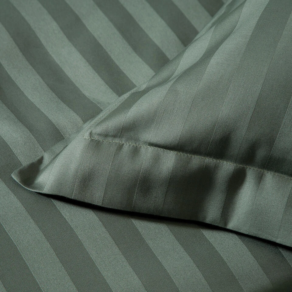 Damai Dekbedovertrek Katoen-satijn - 260x260/220cm - Groen Gestreept 5 Damai Dekbedovertrek Katoen-satijn - 260x260/220cm - Groen Gestreept - Afbeelding 3