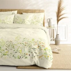 Cinderella Dekbedovertrek Isabella - Satijn - 240x200/220 Cm - Yellow 9 Cinderella Dekbedovertrek Isabella - Satijn - 240x200/220 Cm - Yellow -Winkel Voor Premium Beddengoed 1000035107 0103