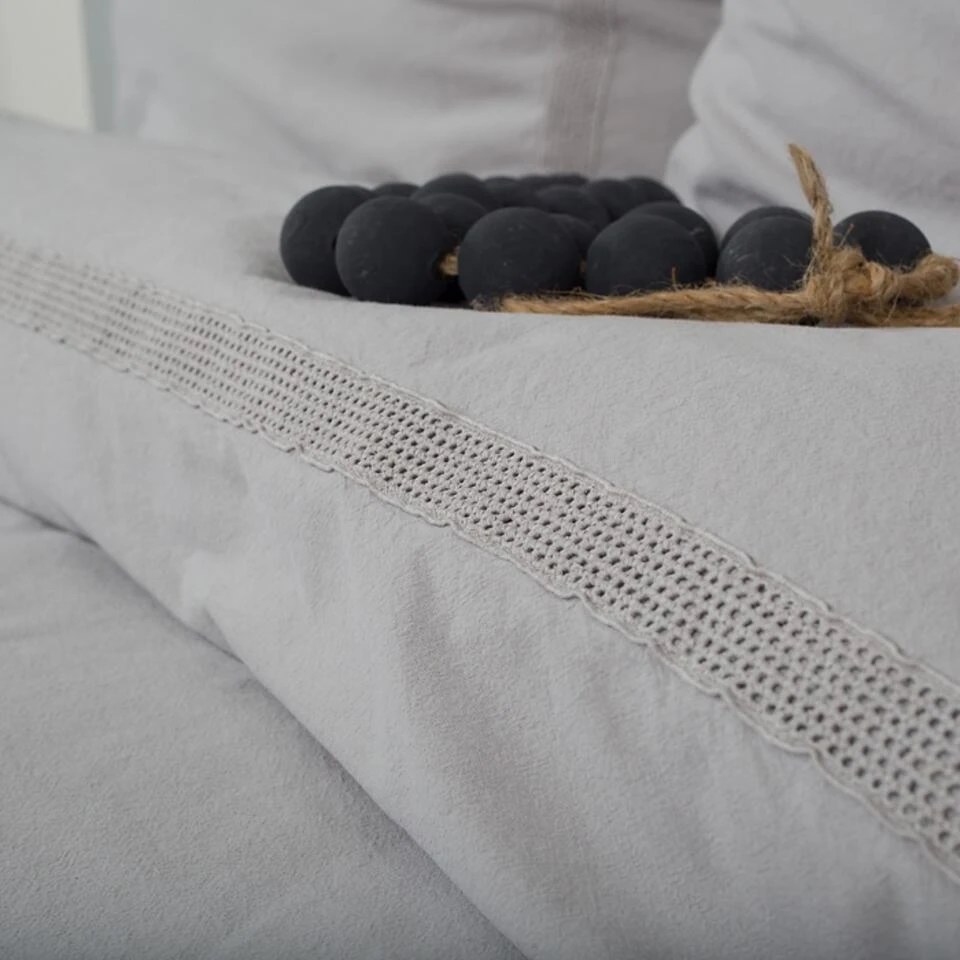 Town & Country Dekbedovertrek Colorado Lichtgrijs-140x200/220 4 Town & Country Dekbedovertrek Colorado Lichtgrijs-140x200/220 - Afbeelding 2