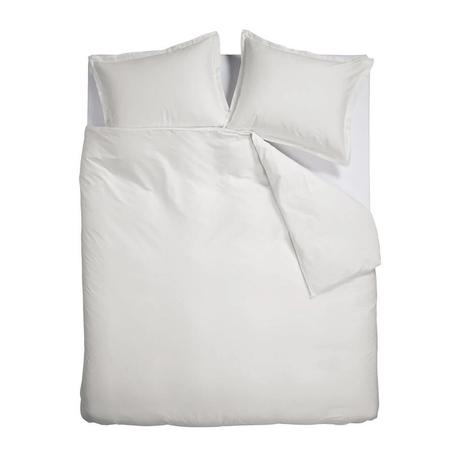 Ambiante Satin Uni Dekbedovertrek - 240x200/220 - Wit 3 Ambiante Satin Uni Dekbedovertrek - 240x200/220 - Wit