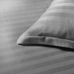 Papillon Dekbedovertrek Satijn Streep - 140x200/220 Cm - Grijs 7 Papillon Dekbedovertrek Satijn Streep - 140x200/220 Cm - Grijs -Winkel Voor Premium Beddengoed 1717213383 0102