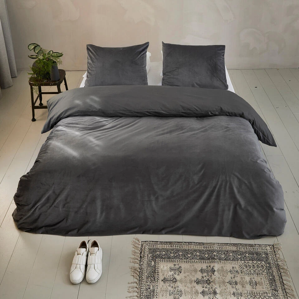 Byrklund - Dekbedovertrek Go Velvet - 240x220 Cm - Off Black 5 Byrklund - Dekbedovertrek Go Velvet - 240x220 Cm - Off Black - Afbeelding 3