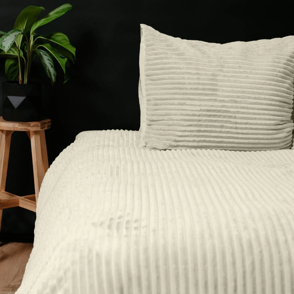Dekbedovertrek Teddy Rib 140x220 – Fluweelzacht & Knus Design - Beige 7 Dekbedovertrek Teddy Rib 140x220 – Fluweelzacht & Knus Design - Beige - Afbeelding 5
